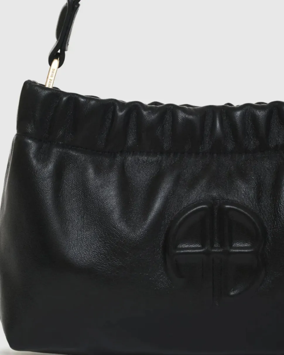 bolso_small_kate_shoulder_1.webp BOLSO SMALL KATE SHOULDER BAG BLACK