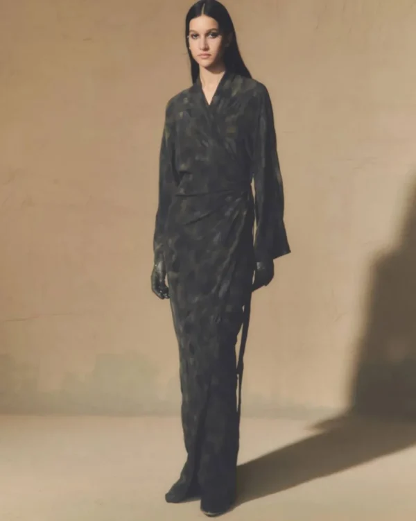 VESTIDO ESTAMPADO DE SEDA CORTANA